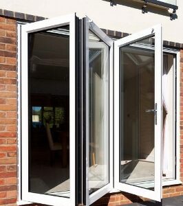 sapa crown bifolding door