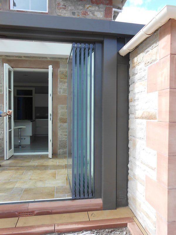 in the fully folded position, frameless bifolding doors take up much less space than fully framed doors. 