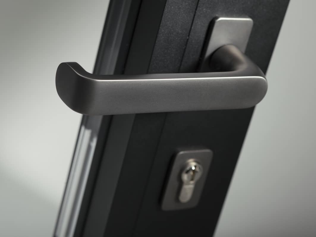 bifolding door locking 