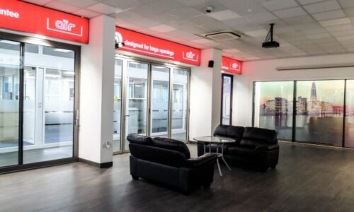 air folding door showroom in london