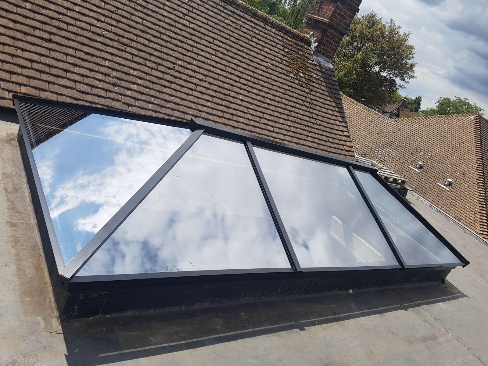 atlas lantern roof grey