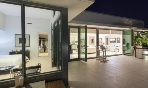 fd120 bifolding doors