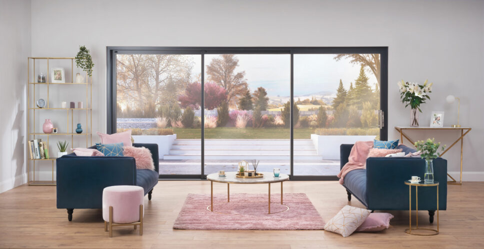 origin sliding doors 0s-44 model in a lounge setting