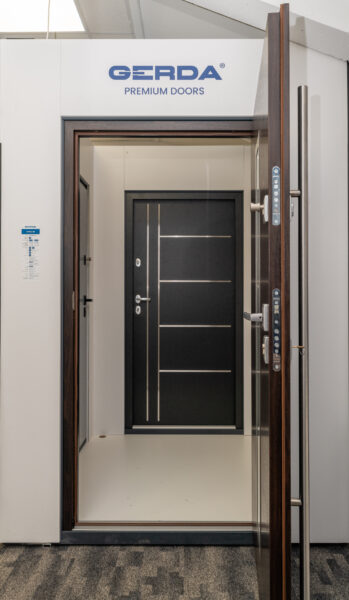 gerda front door in a showroom showing a handles, locks and hardware