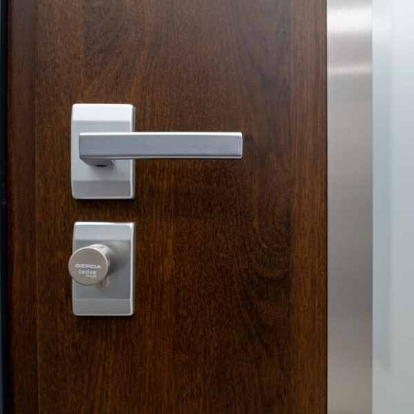 gerda front door in a showroom showing a handles, locks and hardware