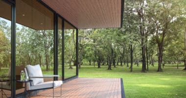 floor to ceiling windows