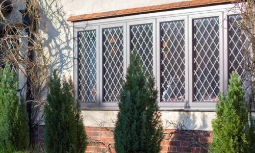 origin leaded aluminium windows.