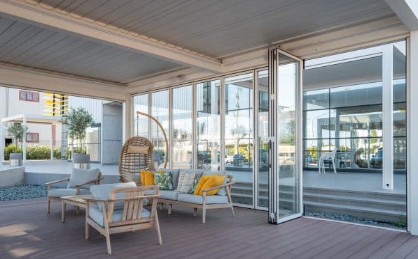 biogclimatic pergolas by aluimil outside an athens showroom