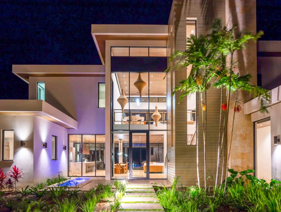 alumil curtain walling m7 design in a grand mansion house with glass facade