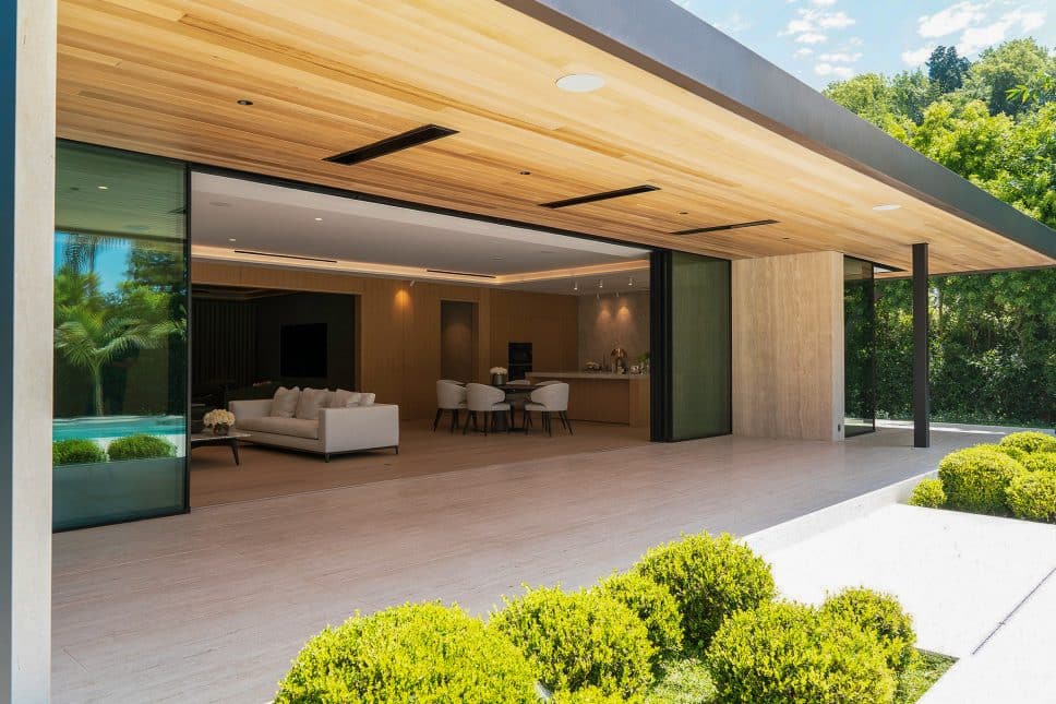 s700 sliding door fully open in a contemporary home 