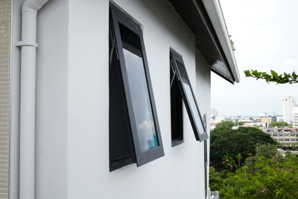 commercial aluminium windows 4 newly fitted windows in a modern house