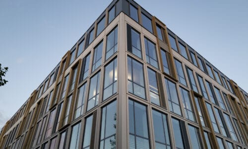aluk commercial systems used in a cheltenham office building
