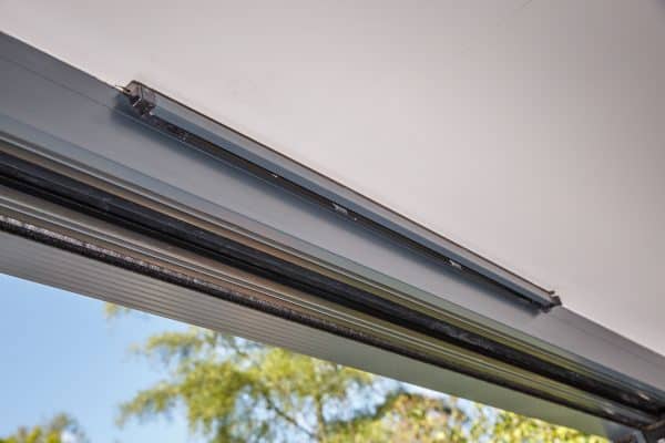 picture of trickle vent on sliding patio door head