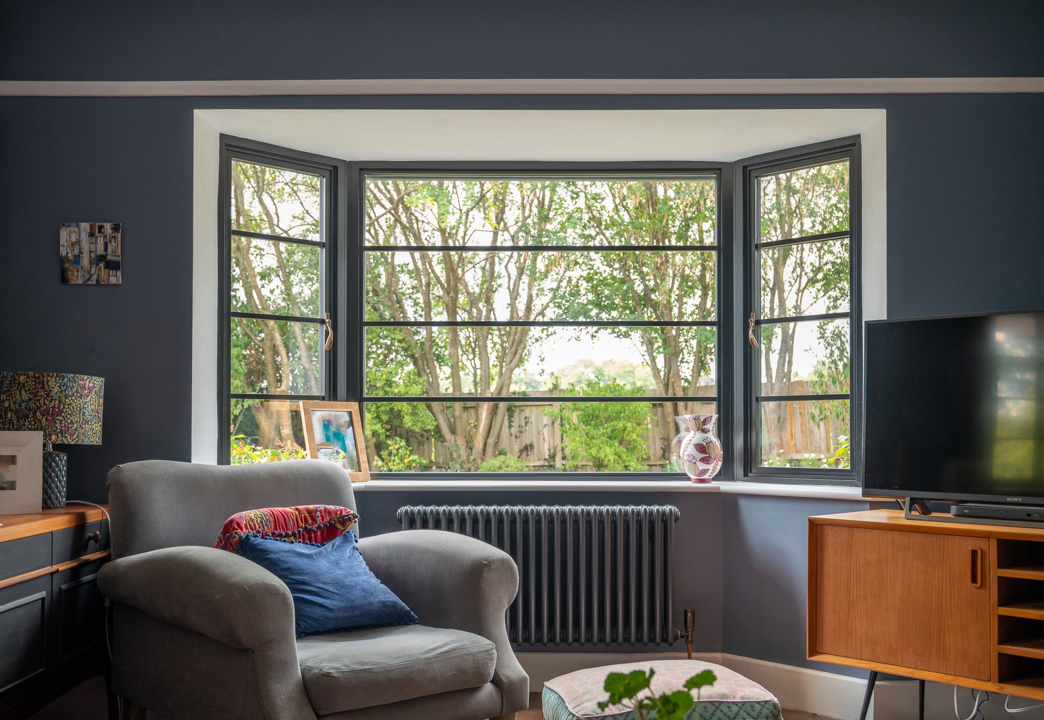 picture of steeel-look aluminium window with double glazing energy efficient glass for upvc vs aluminium windows comparison